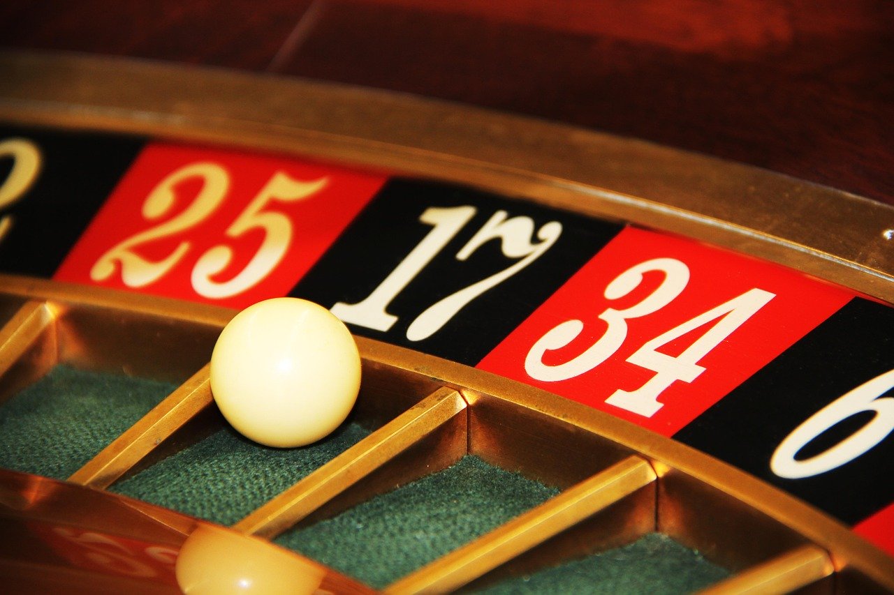 Why do casinos shut down slot machines
